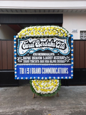 Papan Bunga Duka di Murni